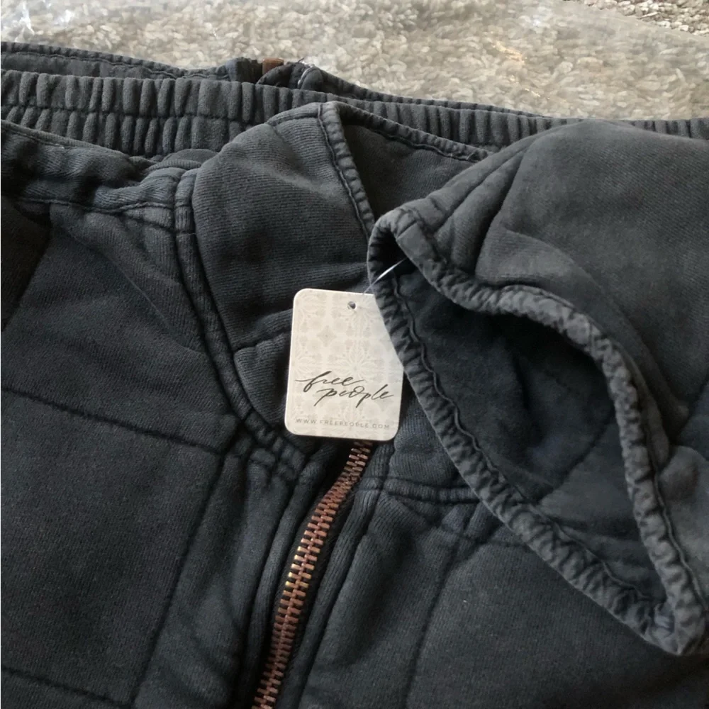Free People Quilted Black Puffer Jacket - Picture 7 of 10
